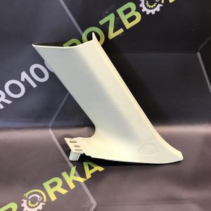 Обшивка стійки задня права FORD Focus MK3 (11-18)