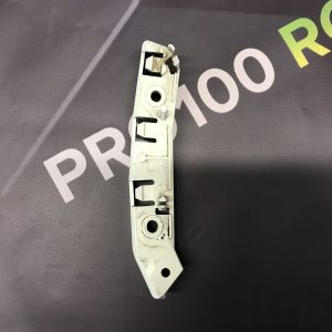 Кронштейн переднього бампера лівий FORD Focus MK3 (11-18)