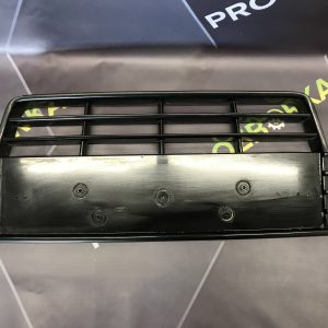 Решітка радіатора переднього бампера  FORD Focus MK3 (11-18)