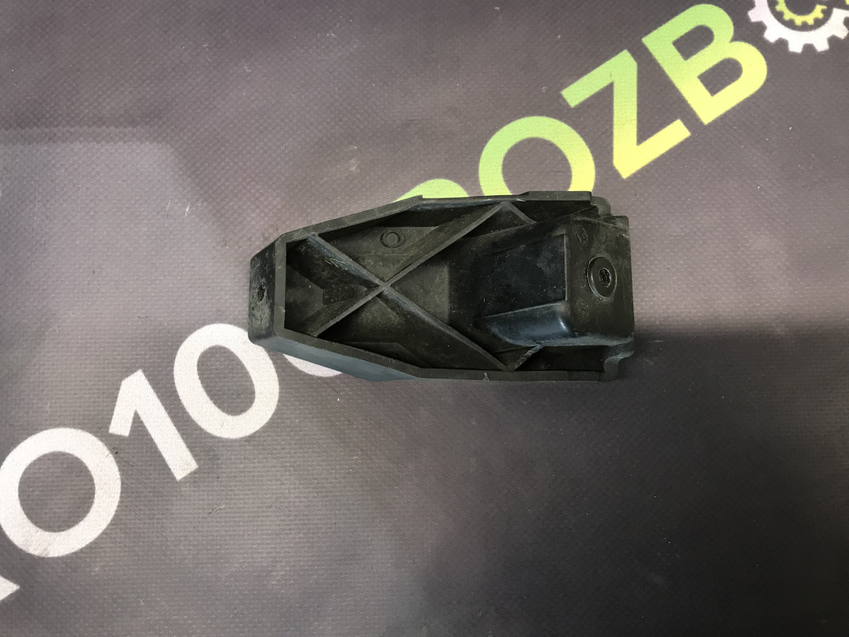 Кронштейн заднього бампера FORD Focus MK3 (11-18) - Зображення 3