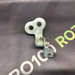 Петля нижня передніх лівих дверей FORD Focus MK3 (11-18)