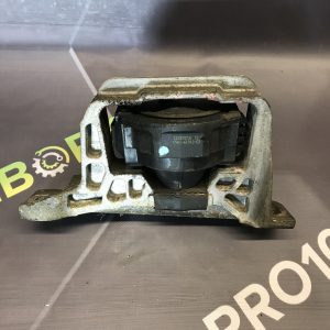 Подушка двигуна права 1.0 ECOBOOST FORD Focus MK3 (11-18)