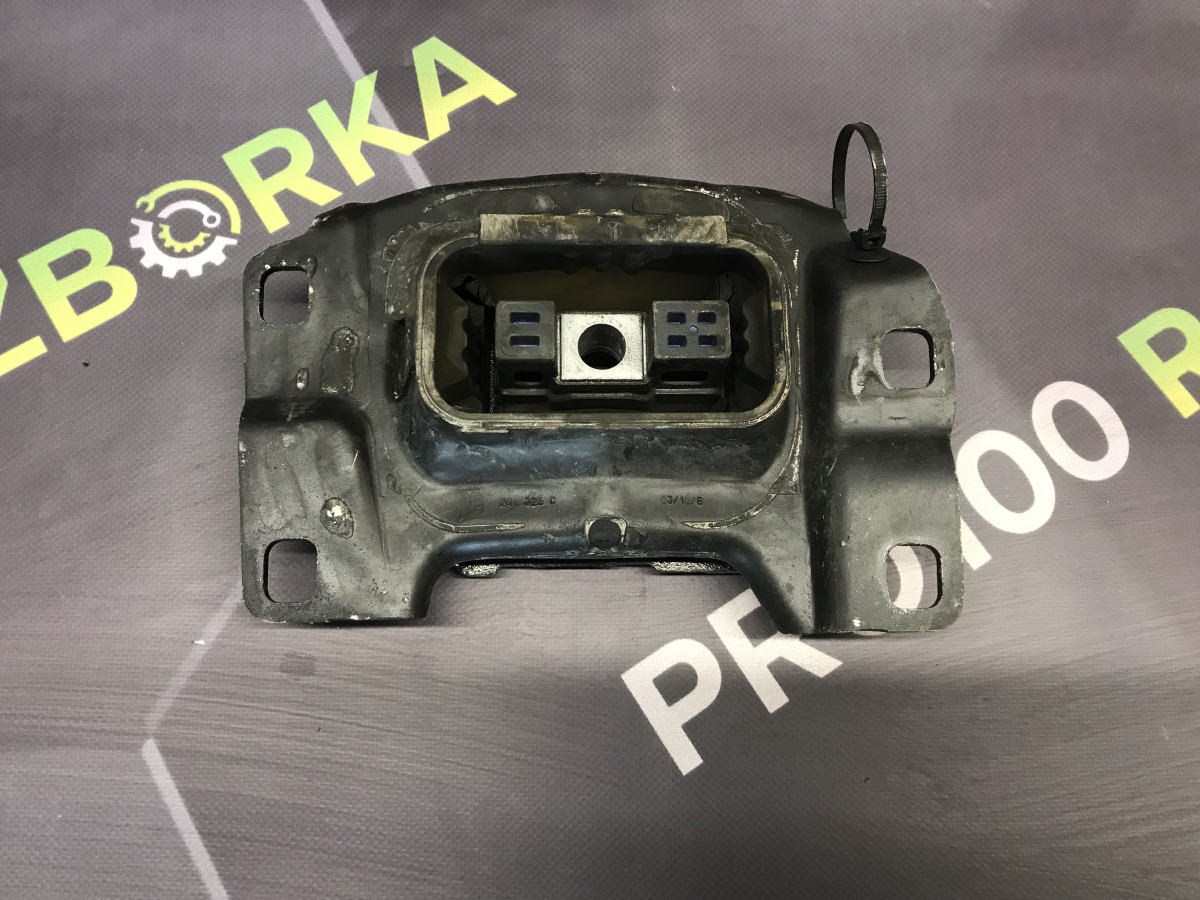 Подушка коробки передач 1.0 ECOBOOST FORD Focus MK3 (11-18)