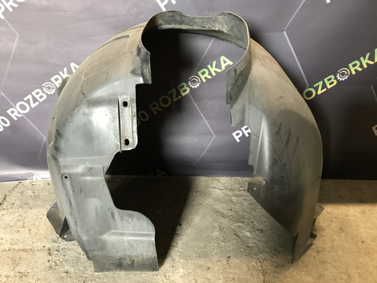 Підкрилок передній правий FORD Focus MK3 (11-18)