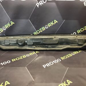 Накладка скла лобового FORD Focus MK3 (11-18)