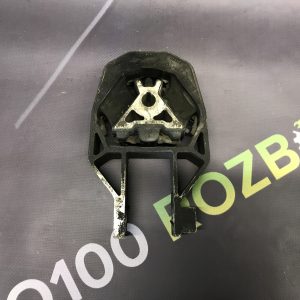 Опора подушка двигуна 1.0 ECOBOOST FORD Focus MK3 (11-18)