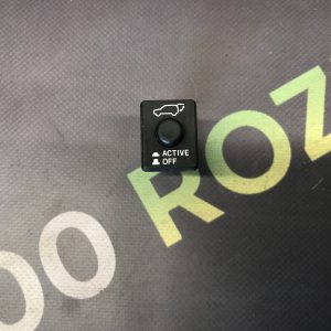 Кнопка відкриття багажника Mitsubishi Outlander 3 (12-21)