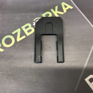 Накладка сидіння права Mitsubishi Outlander 3 (12-21)