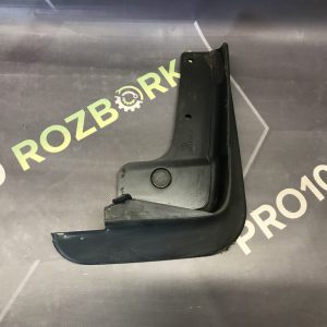 Бризговик передній правий Mitsubishi Outlander 3 (12-21)
