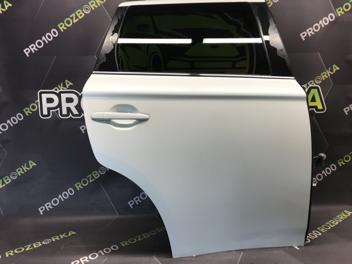Двері задні праві Mitsubishi Outlander 3 12-21