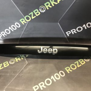 Молдинг дверей багажника Jeep Compass 11-16