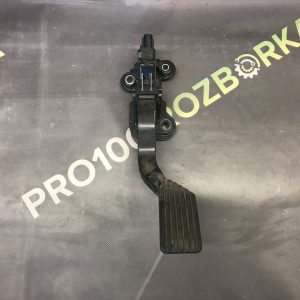 Педаль газу праве кермо Jeep Compass 11-16