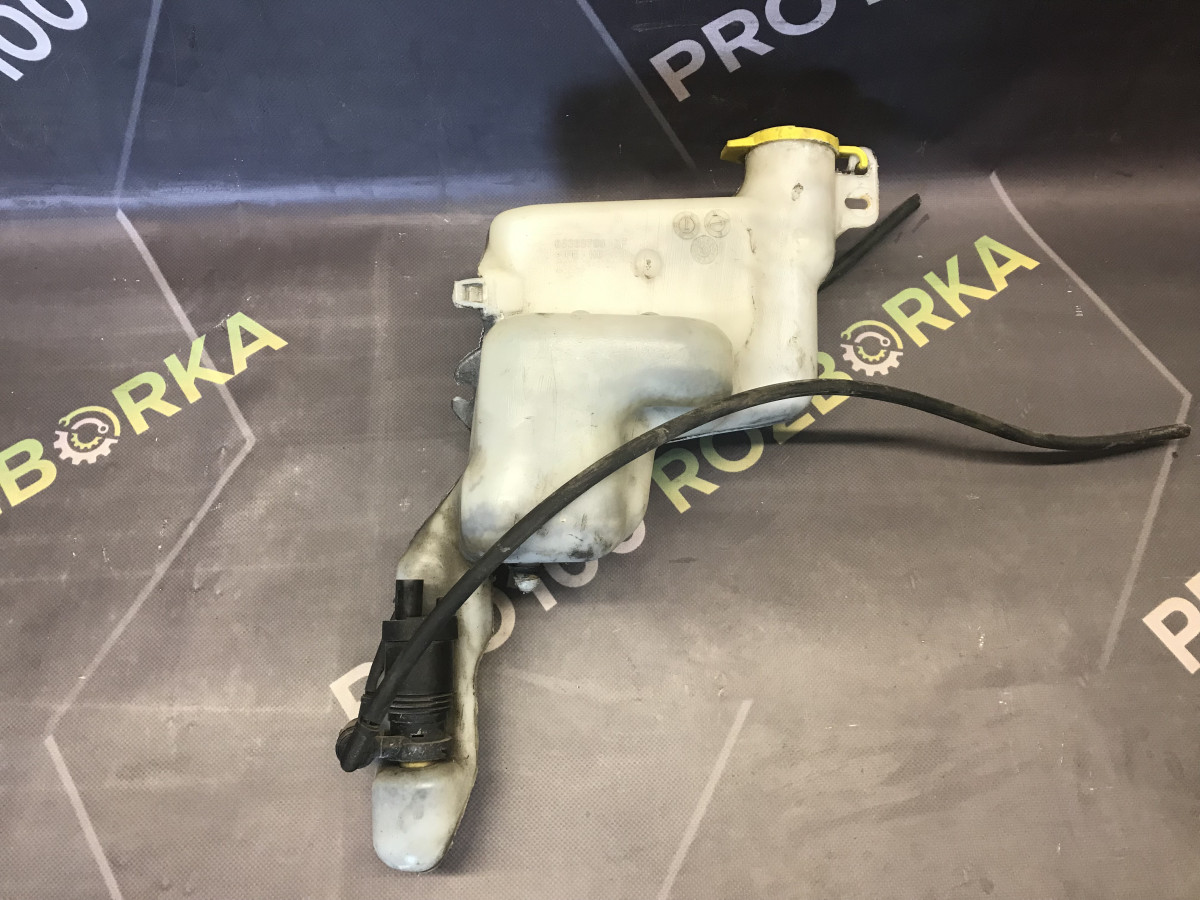 Бачок омивача скла Jeep Compass 11-16