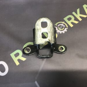 Петля верхня правих дверей Jeep Compass 11-16