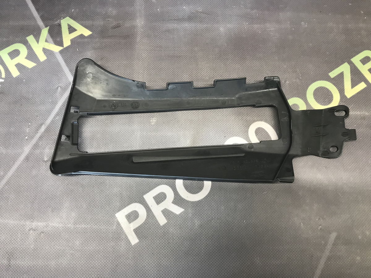 Кронштейн стійки ремня безпеки передній лівий FORD Mondeo MK4 (BA7) 07-14