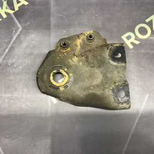 Кронштейн балки лівий FORD Mondeo MK4 (BA7) 07-14