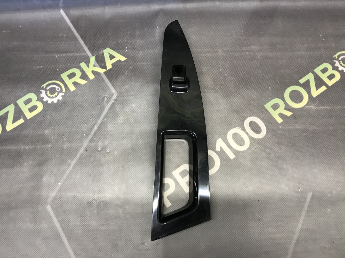 Накладка карти дверей задньої правої FORD Mondeo MK5 14-22