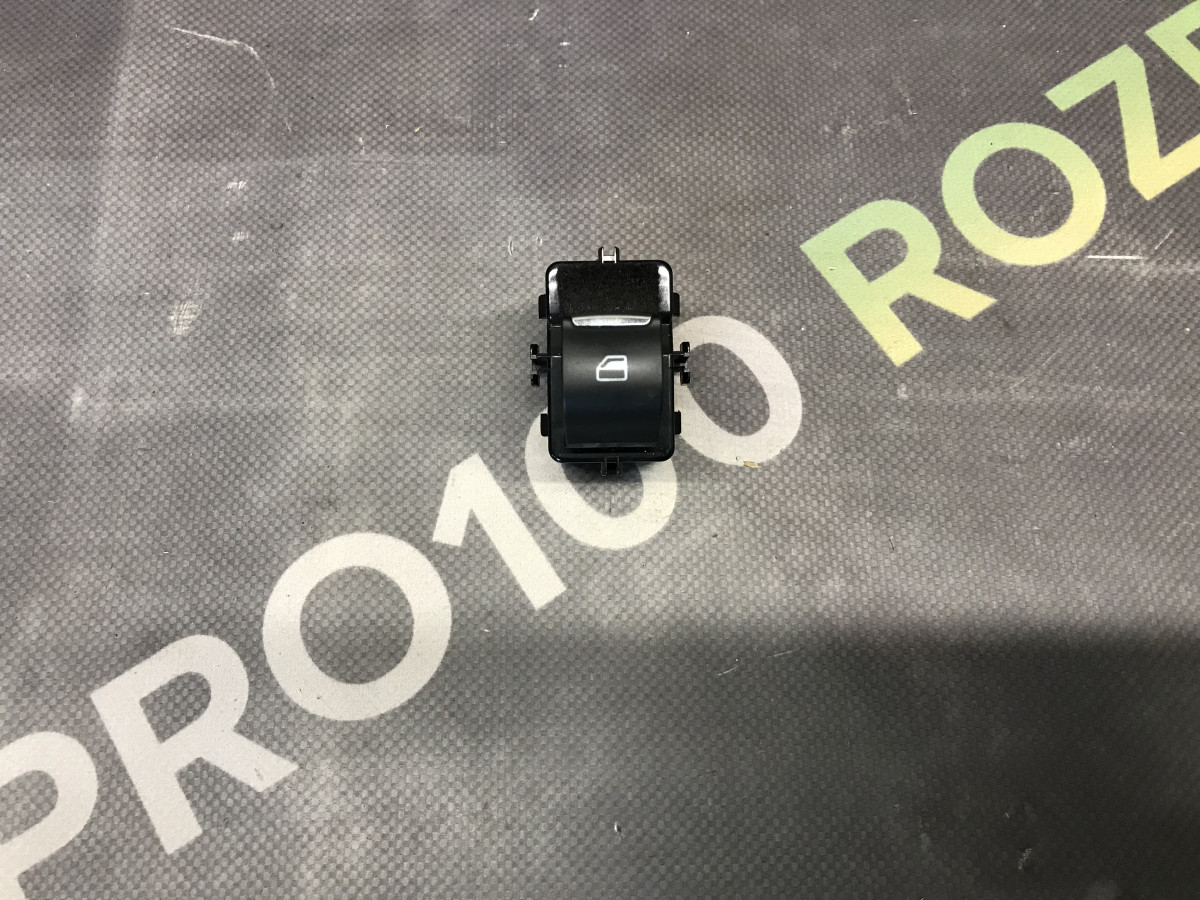 Кнопка склопідйомника FORD Mondeo MK5 14-22
